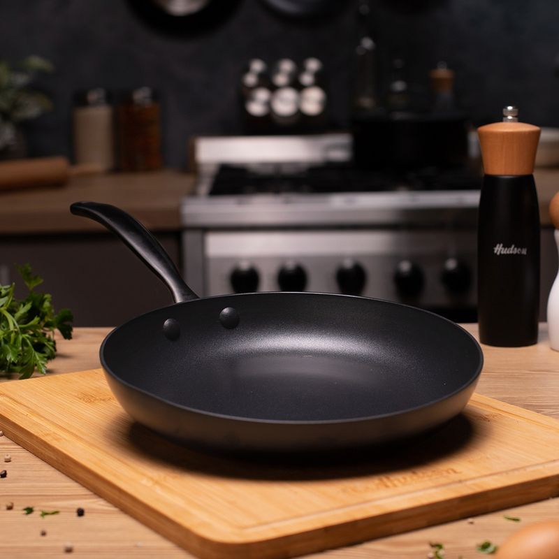 737110-MLU72628192358_112023