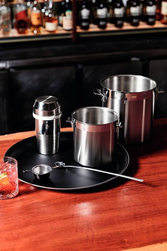 915937-MLA79618720476_102024