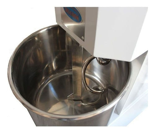 882632-MLA84606258955_052025