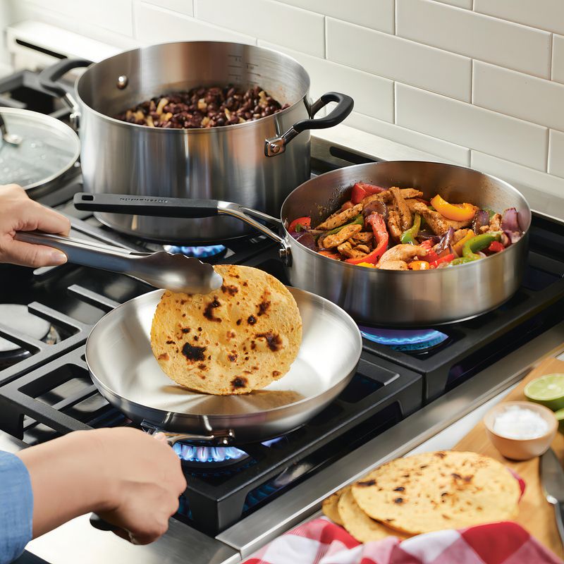 820372-MLU78552986867_082024