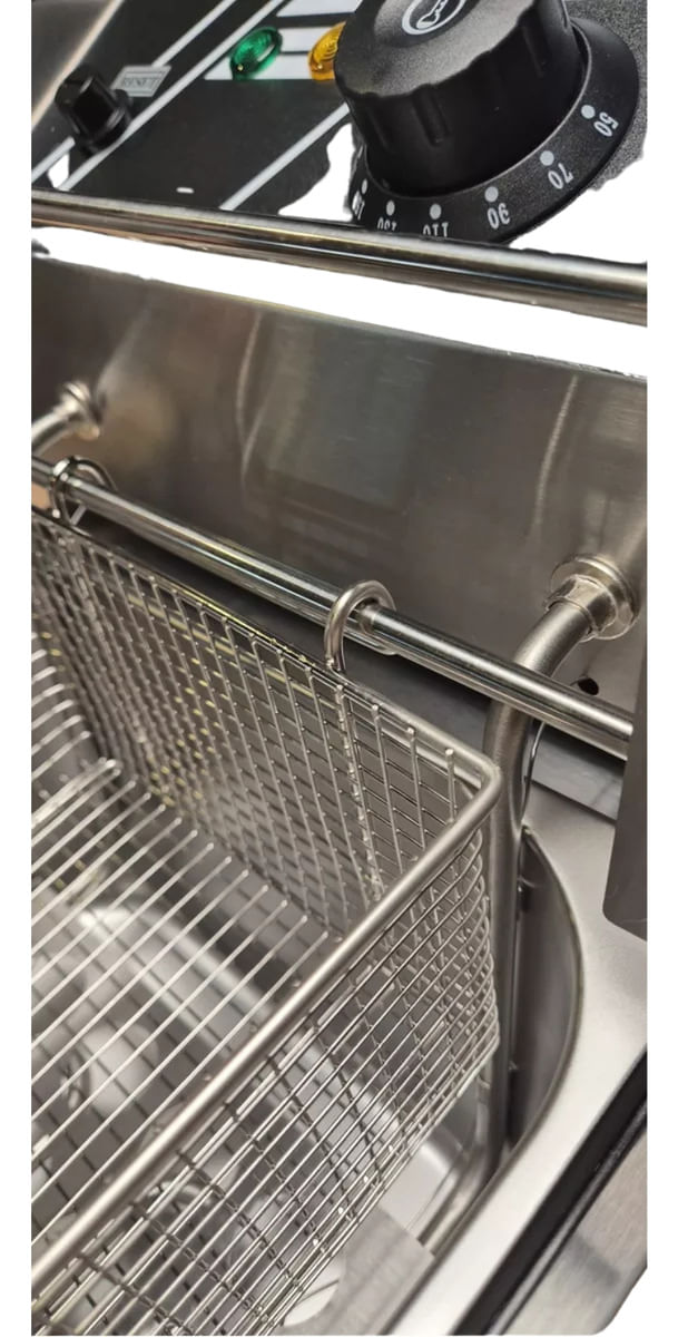 825928-MLA80765118022_112024